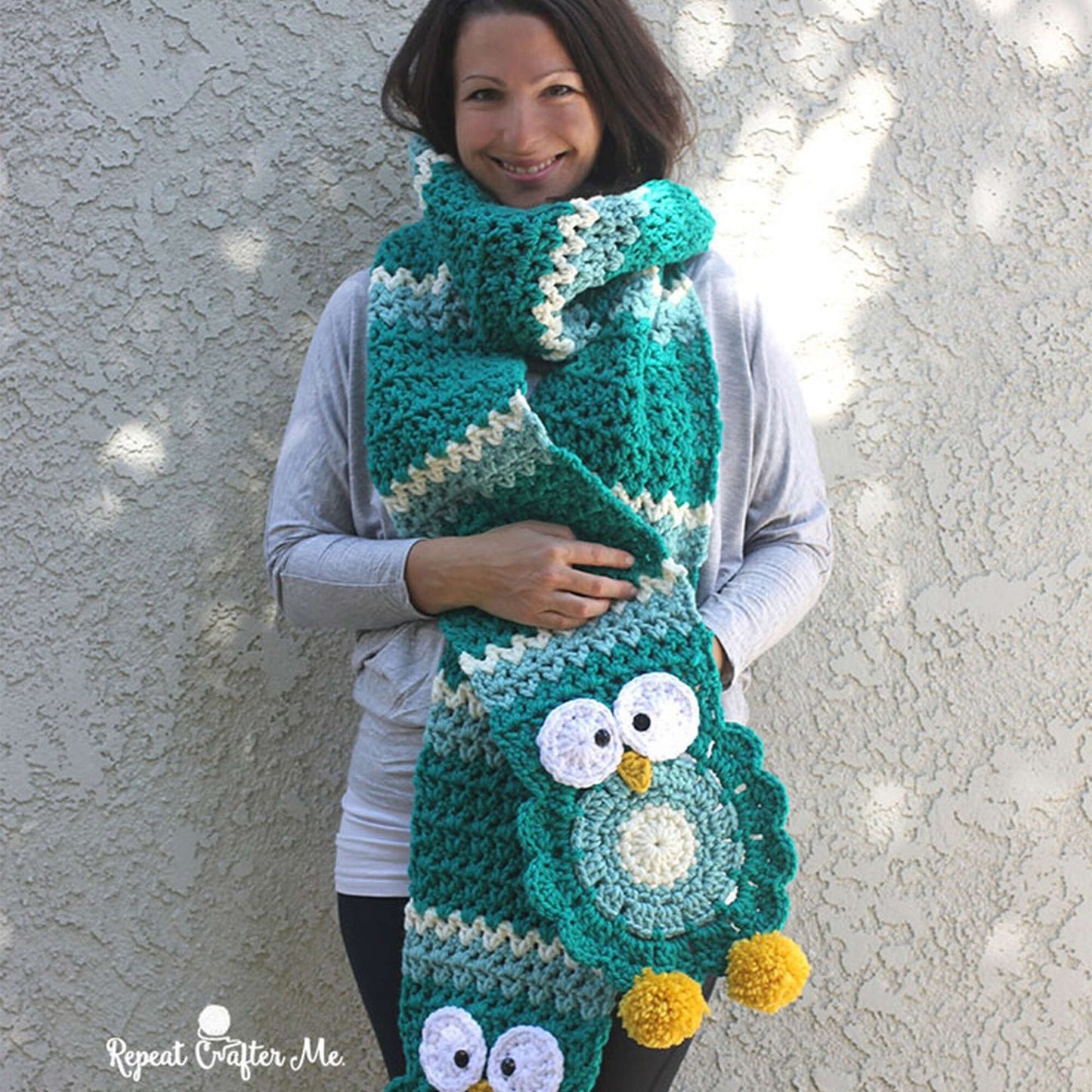 Bernat Owl Crochet Super Scarf (Digital Download)