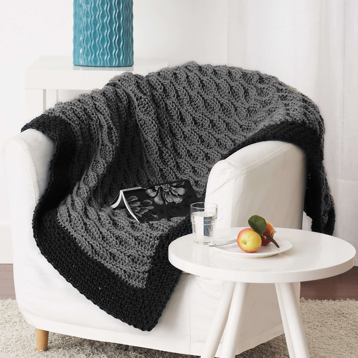 Bernat Quick & Easy True Grey Blanket (Digital Download)