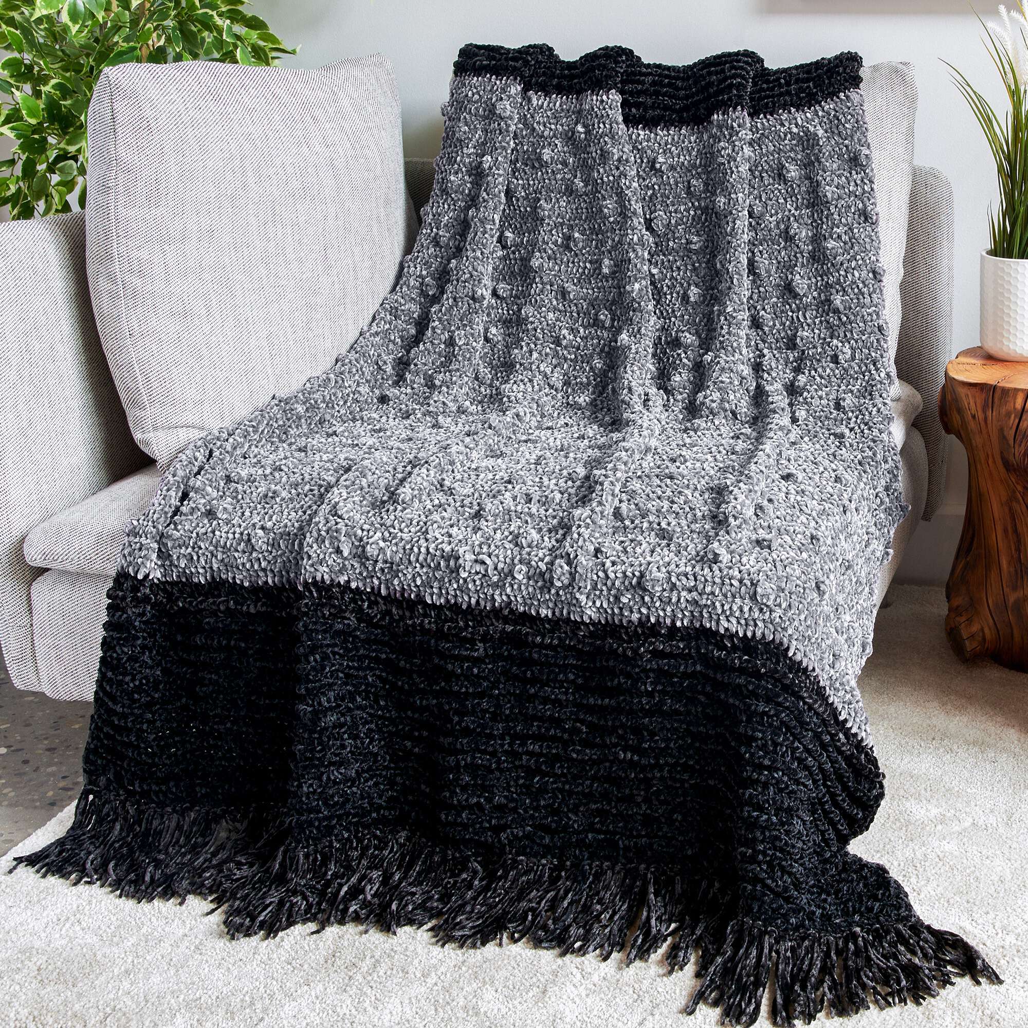 Bernat Crochet Bobble Pop Blanket (Digital Download)