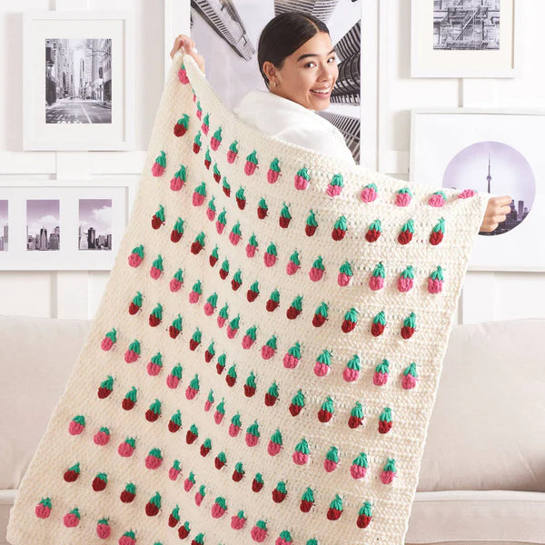 CROCHET PATTERN DOWNLOAD - FREE BERNAT CROCHET STRAWBERRY BOBBLE BLANKET PATTERN