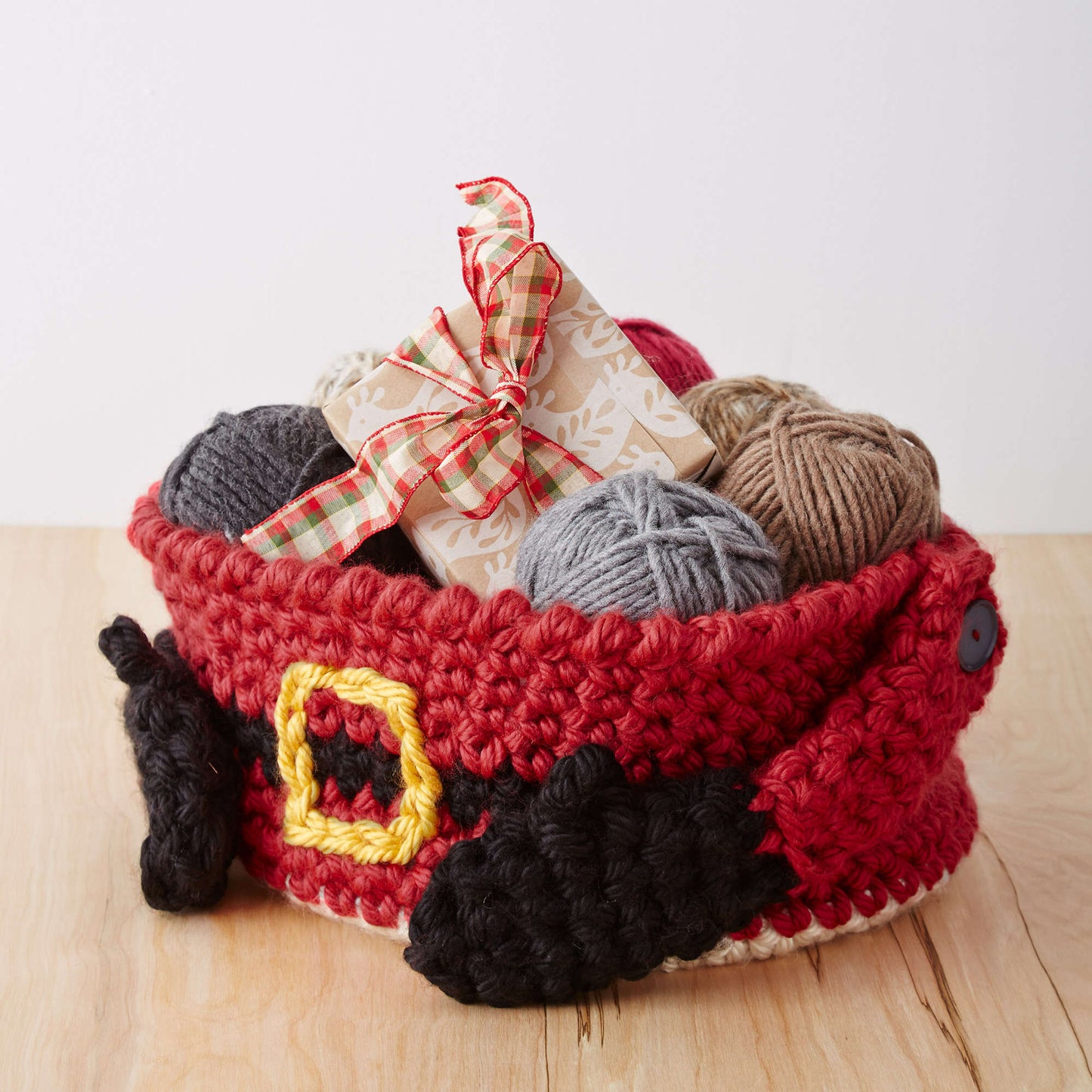 Bernat Santa's Gift Basket (Digital Download)