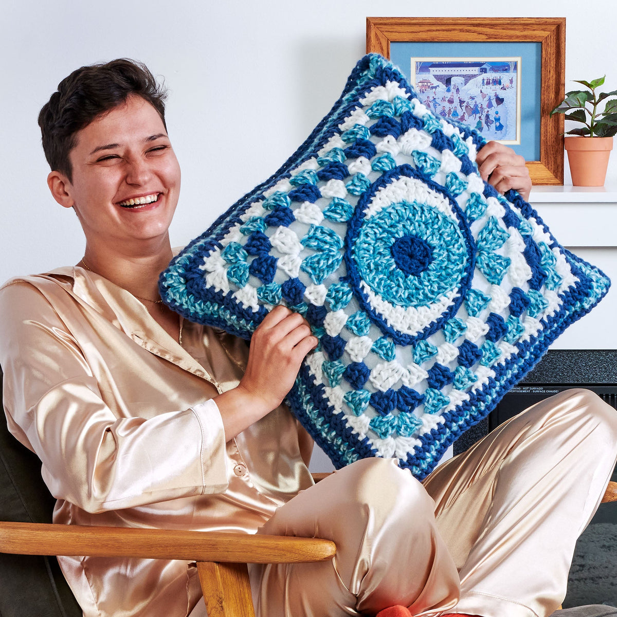 Bernat Crochet Granny's Eye On You Pillow (Digital Download)