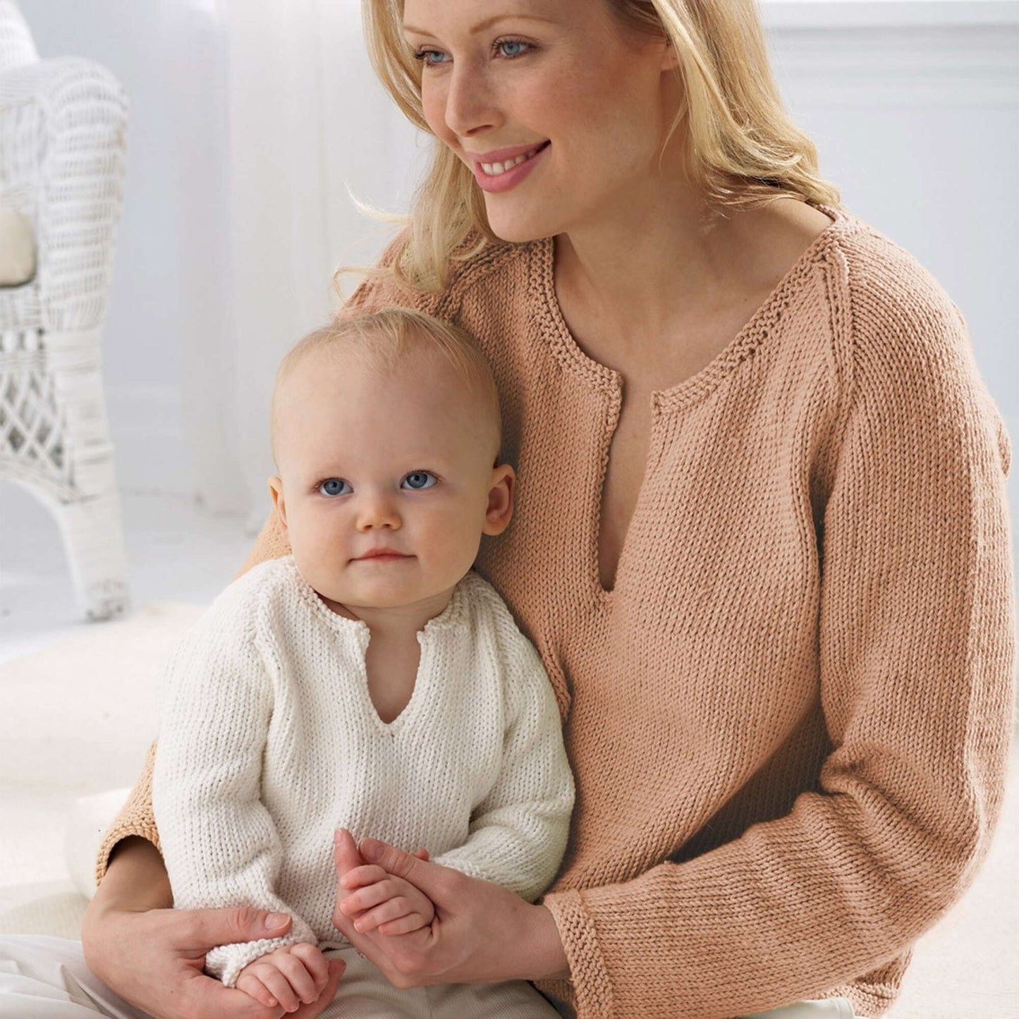 Bernat Knit Mom's Pullover (Digital Download)