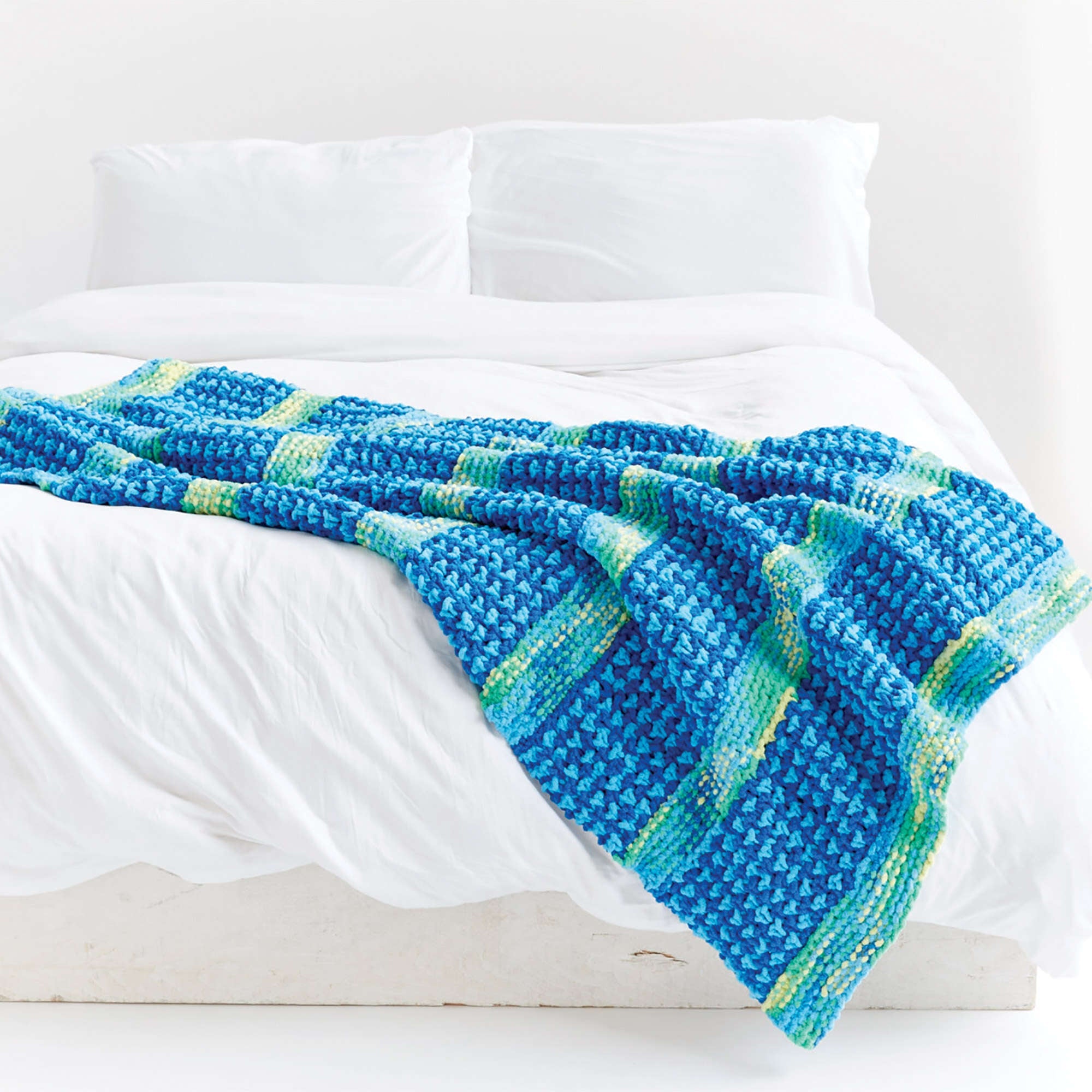 Bernat Dots and Ridges Knit Blanket (Digital Download)