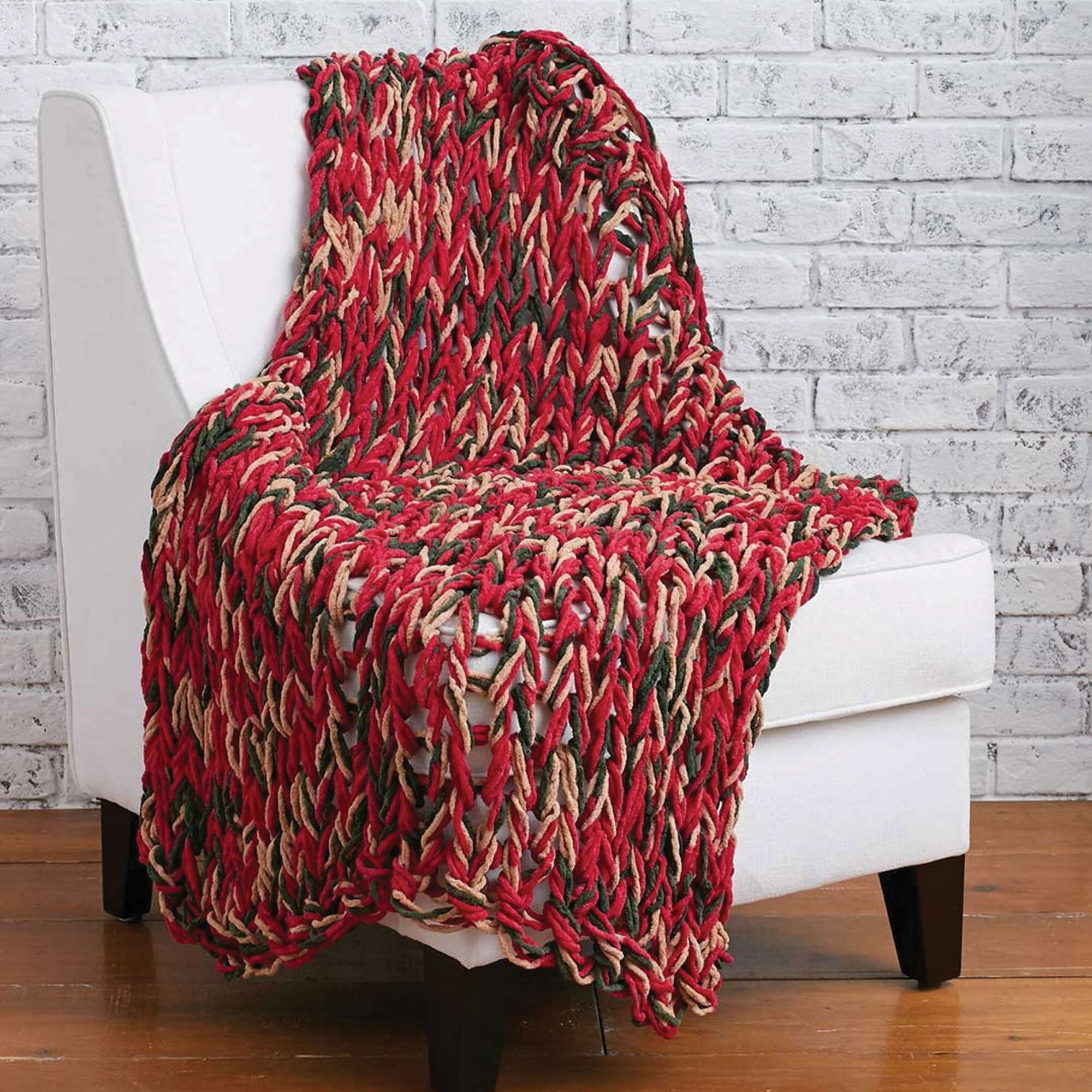 Bernat Arm Knit 3-Hour Holiday Blanket (Digital Download)