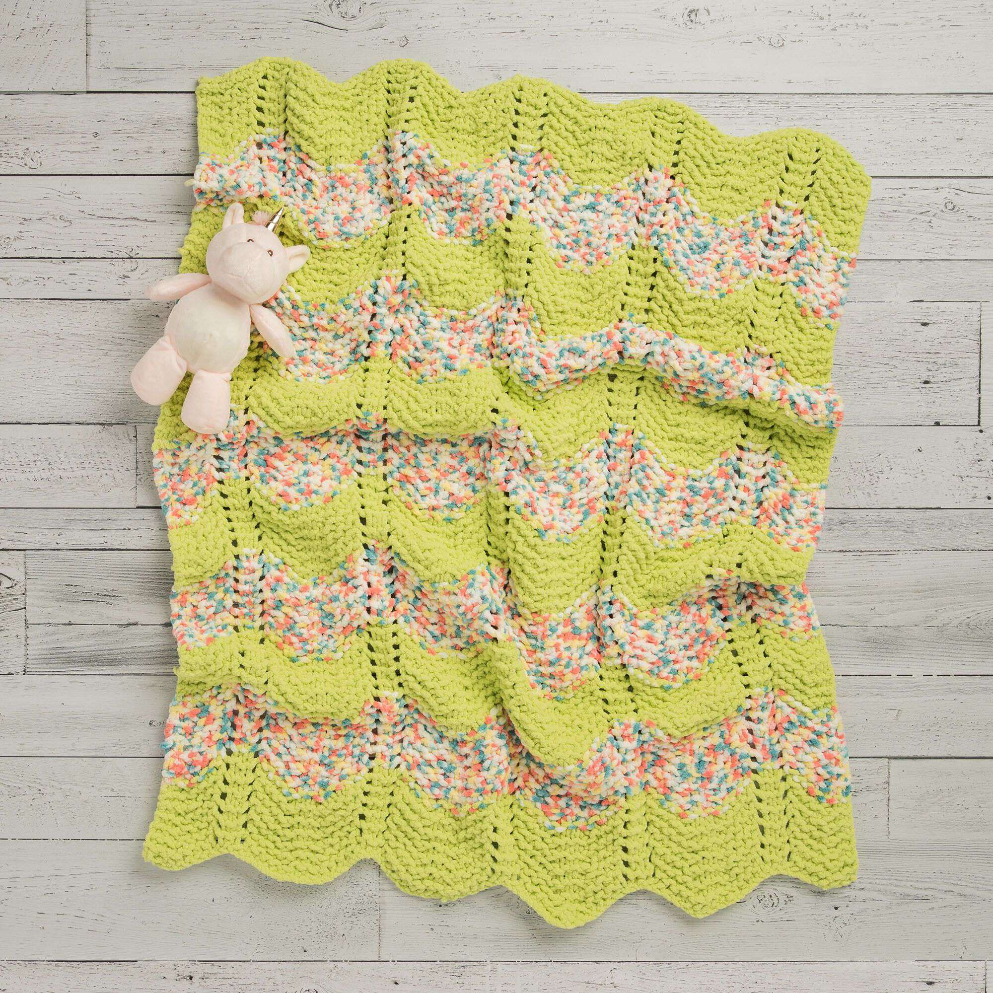 Bernat Simple Chevron Knit Baby Blanket (Digital Download)