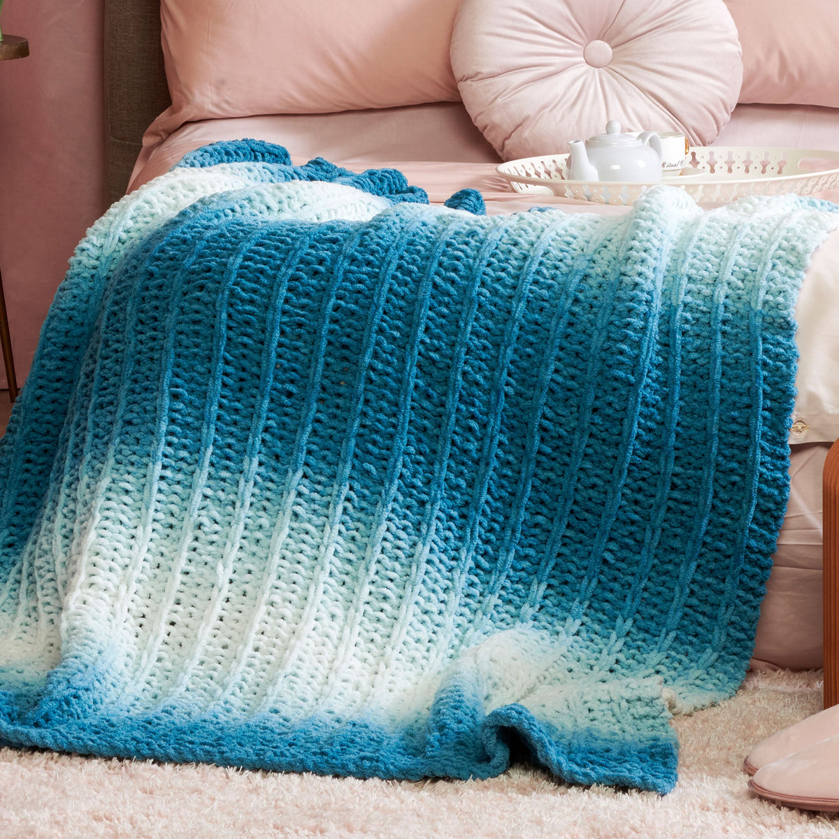 Bernat Phasing Slip Stitch Knit Blanket (Digital Download)