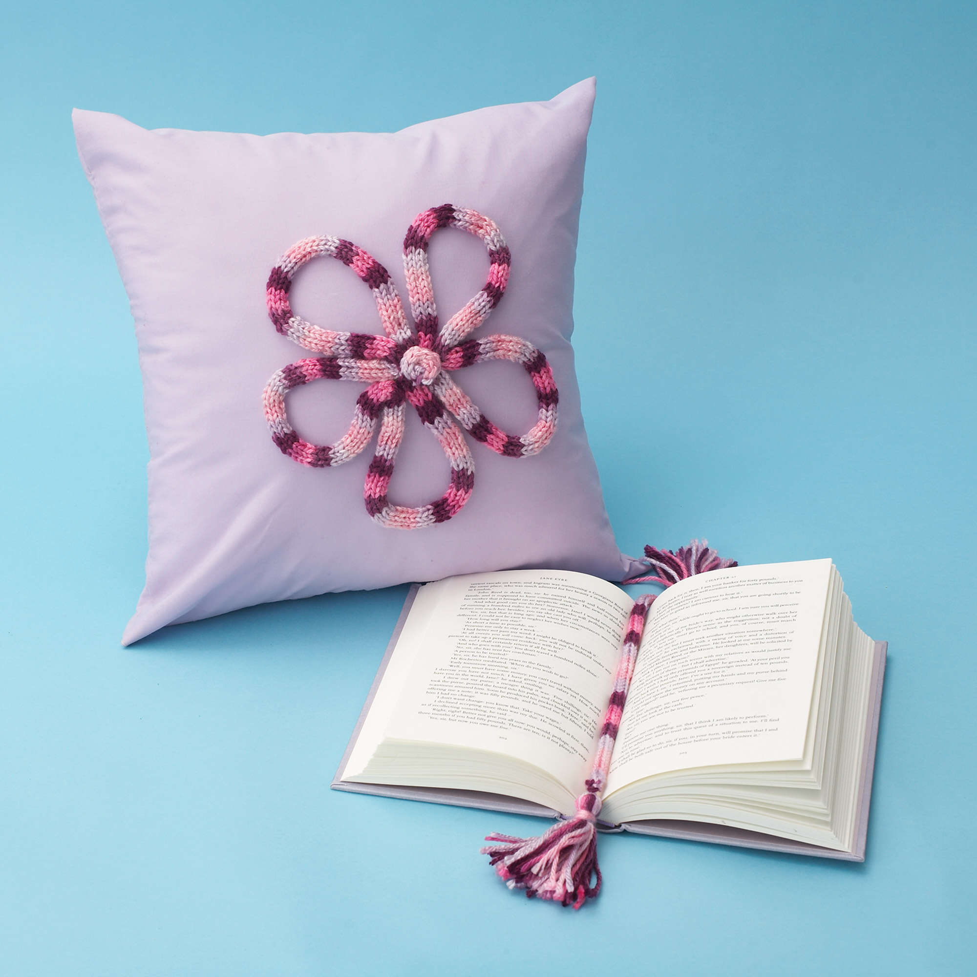 Bernat Spool Knitting Pillow (Digital Download)