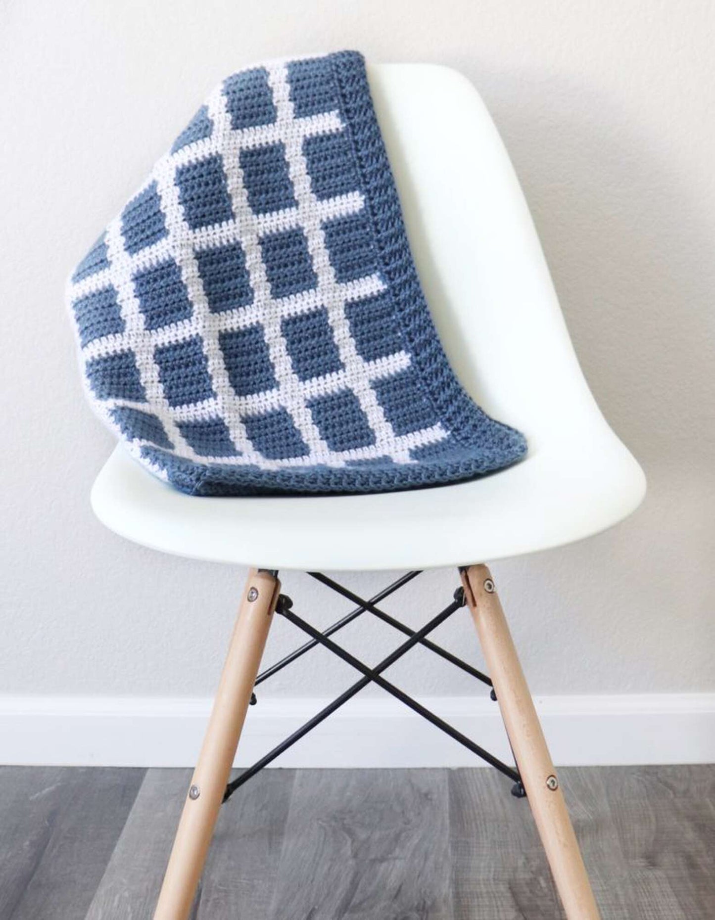 Caron Crochet Windowpane Gingham Baby Blanket (Digital Download)
