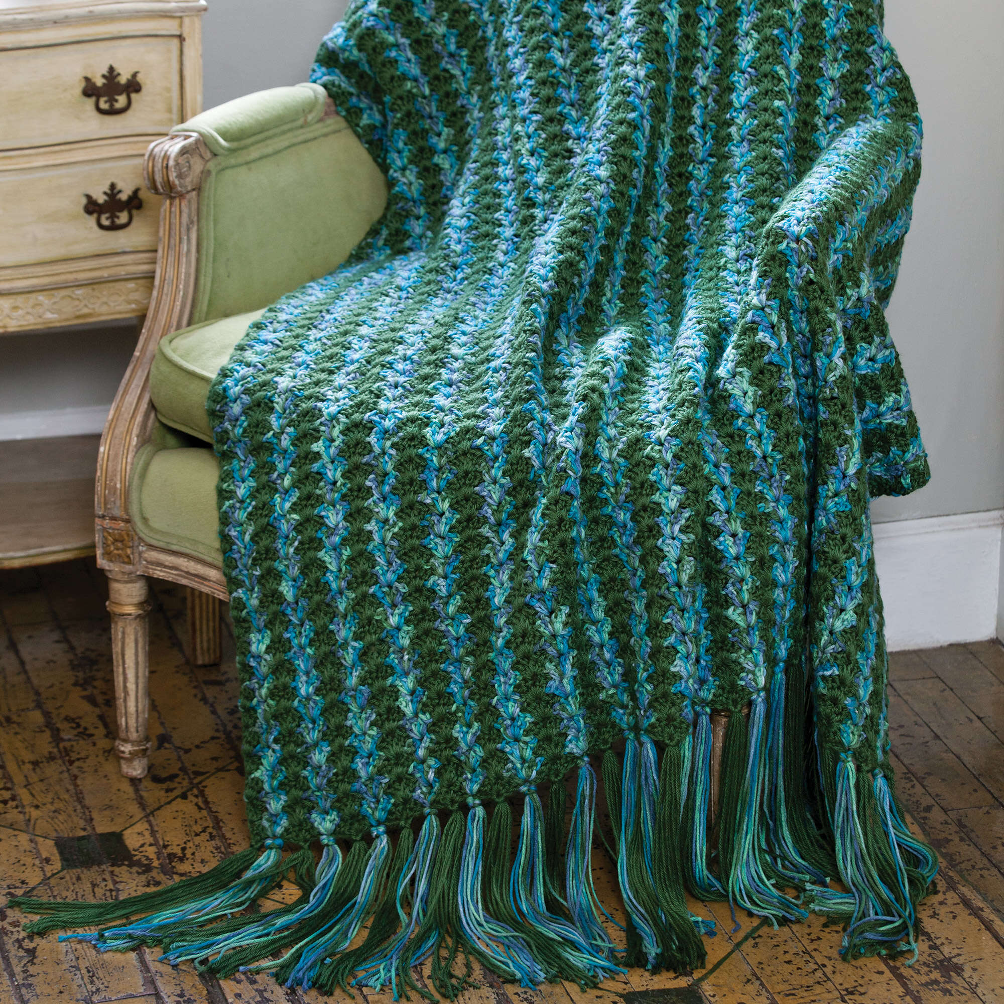 Caron Crochet Stately Columns Throw (Digital Download)