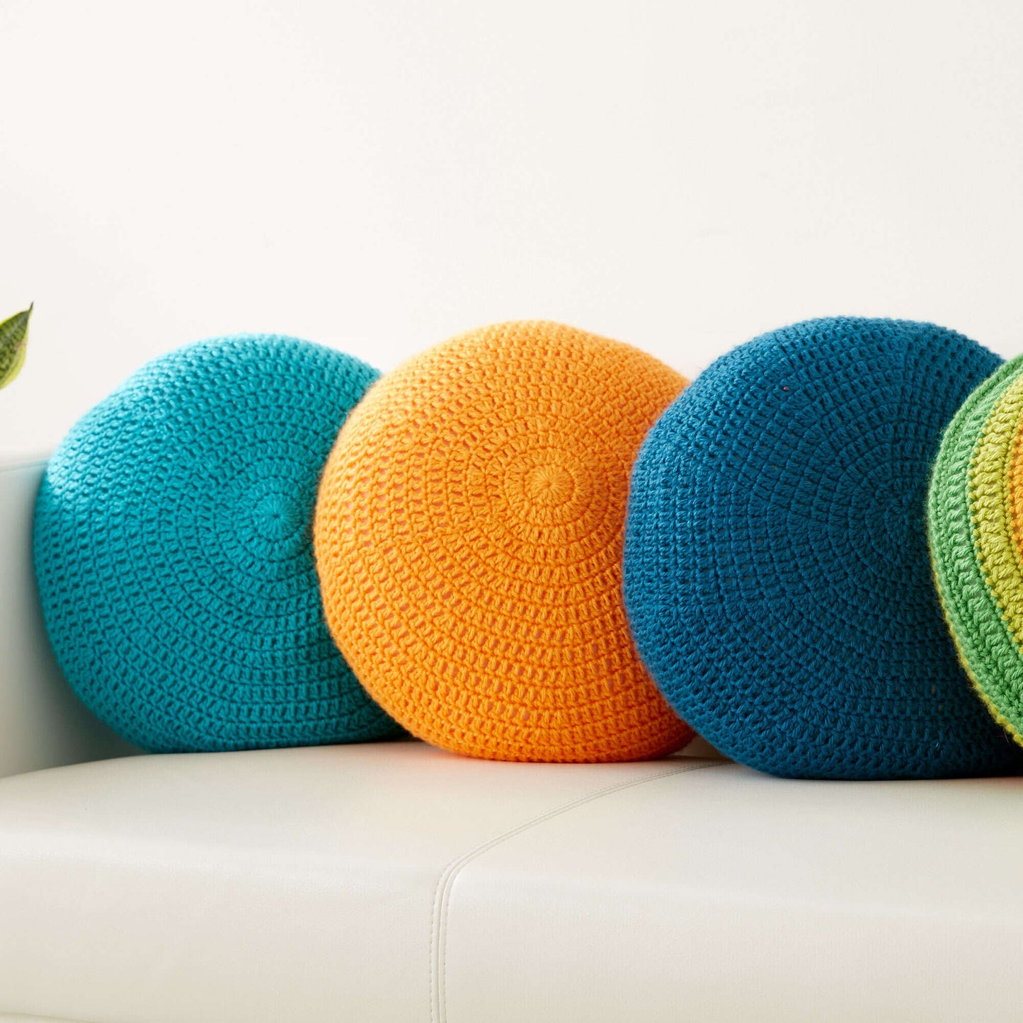 Caron Crochet Full Circle Pillow (Digital Download)