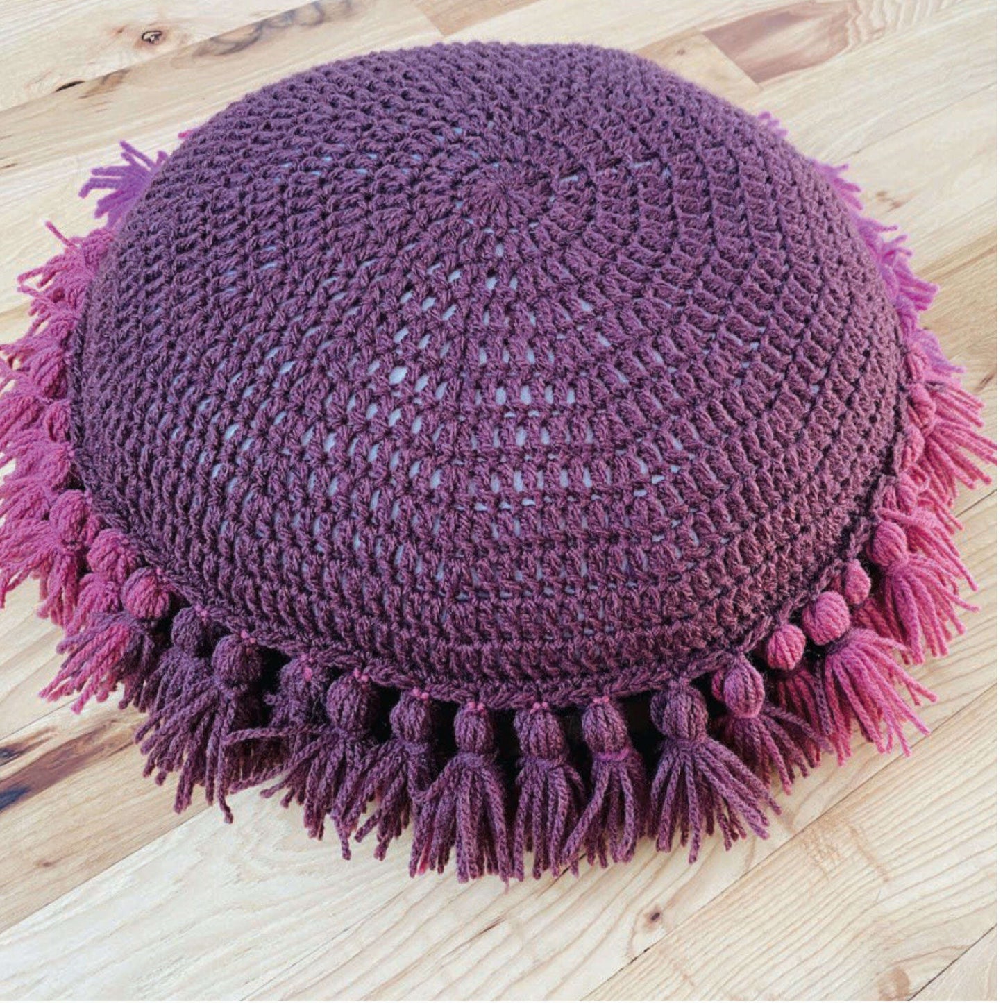 Caron Fringed Circular Crochet Pillow (Digital Download)