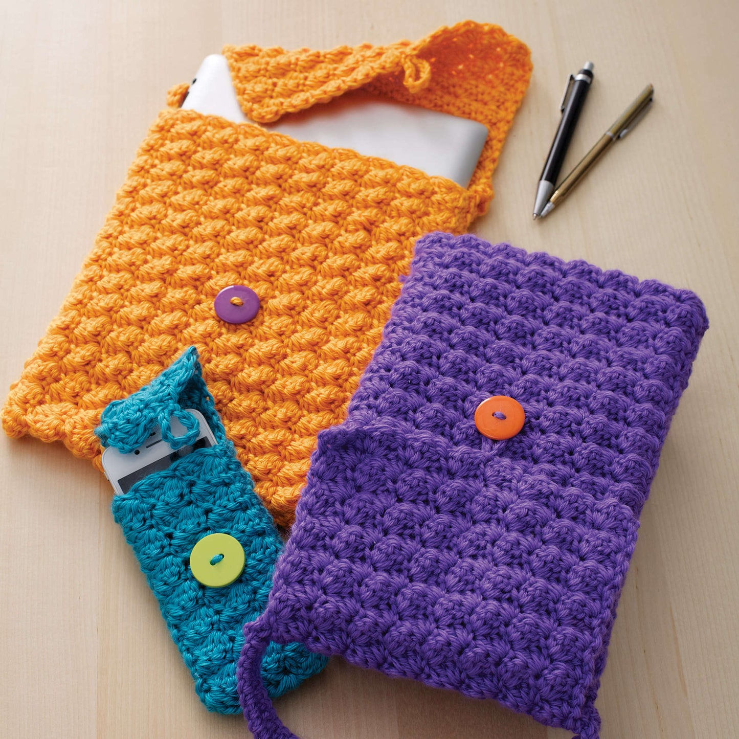 Caron Crochet Cell Phone or Tablet Cozy