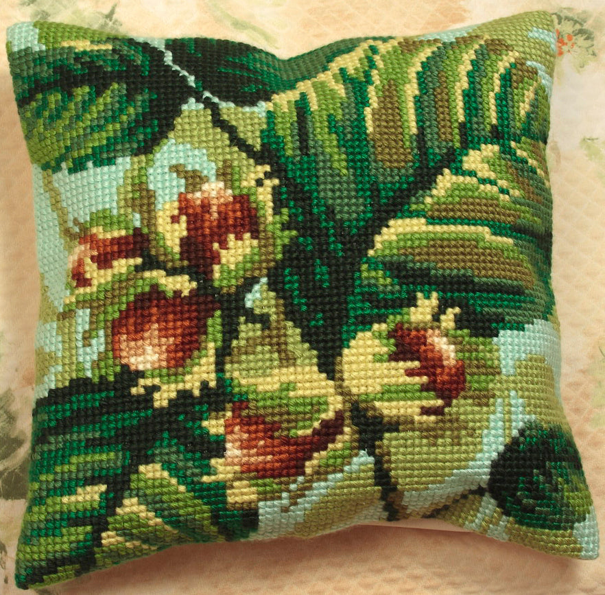 Cross Stitch Kit: Cushion: Hazelwood
