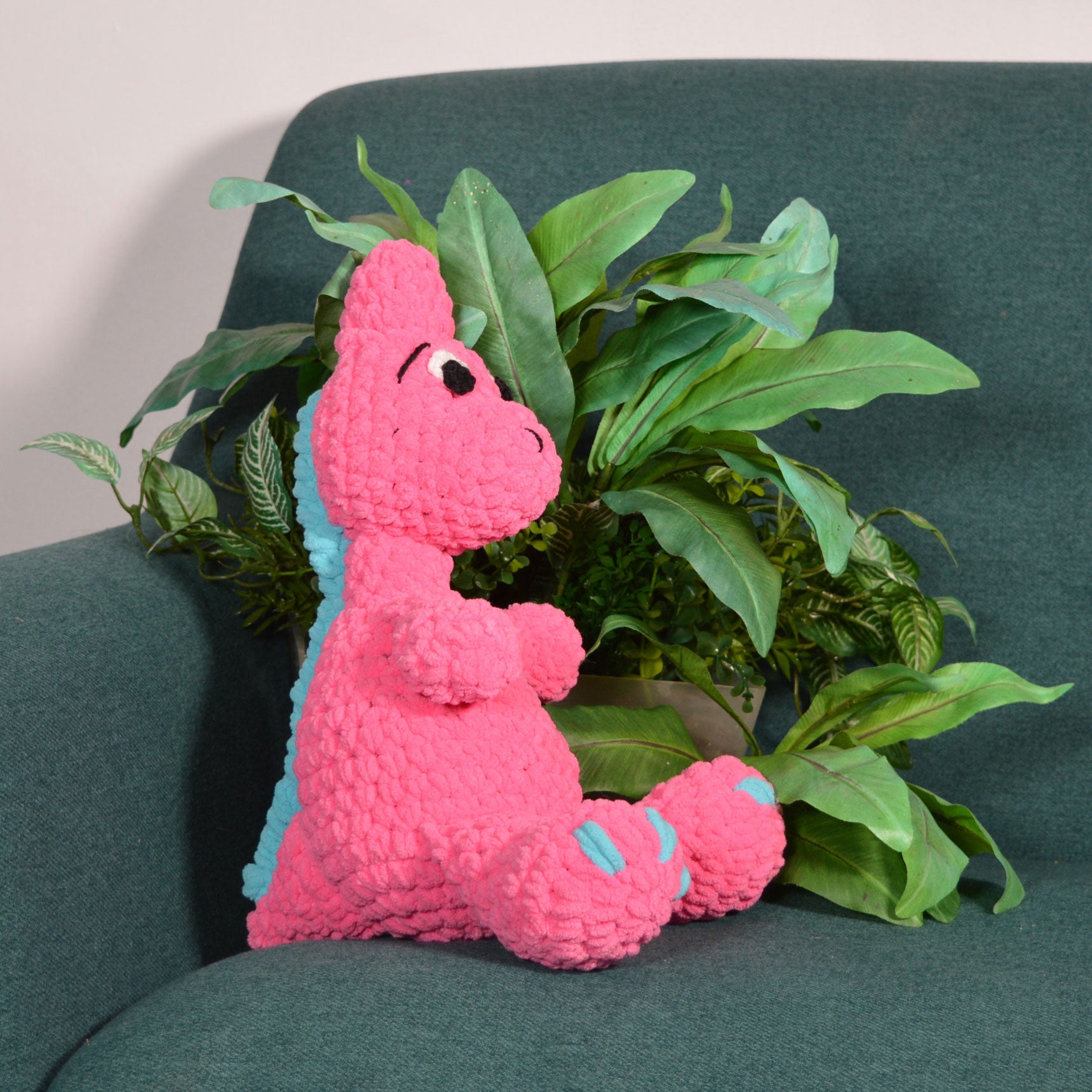 Stan Can - Dinosaur - Charlotte Brontosaurus | Amigurumi Crochet Kit