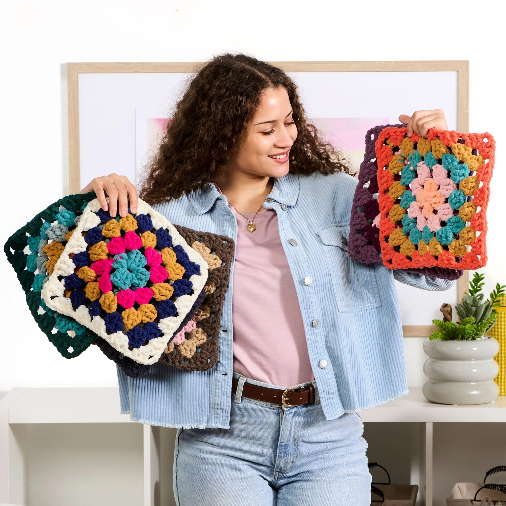 Bernat All in One Blanket Granny Square 240g