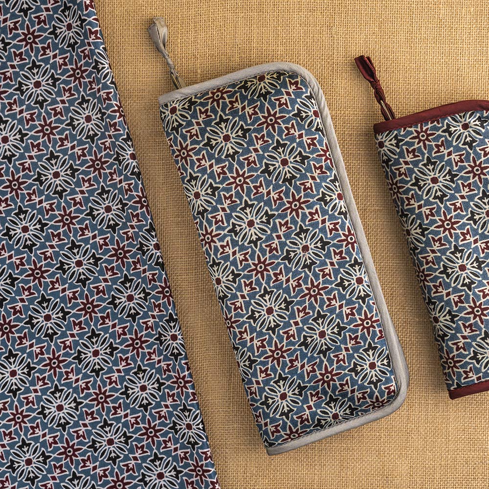 Lantern Moon: Needle Case: Circular: Fixed: Empty: Ajrak