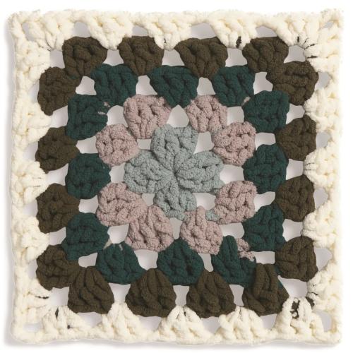 Bernat All in One Blanket Granny Square 240g