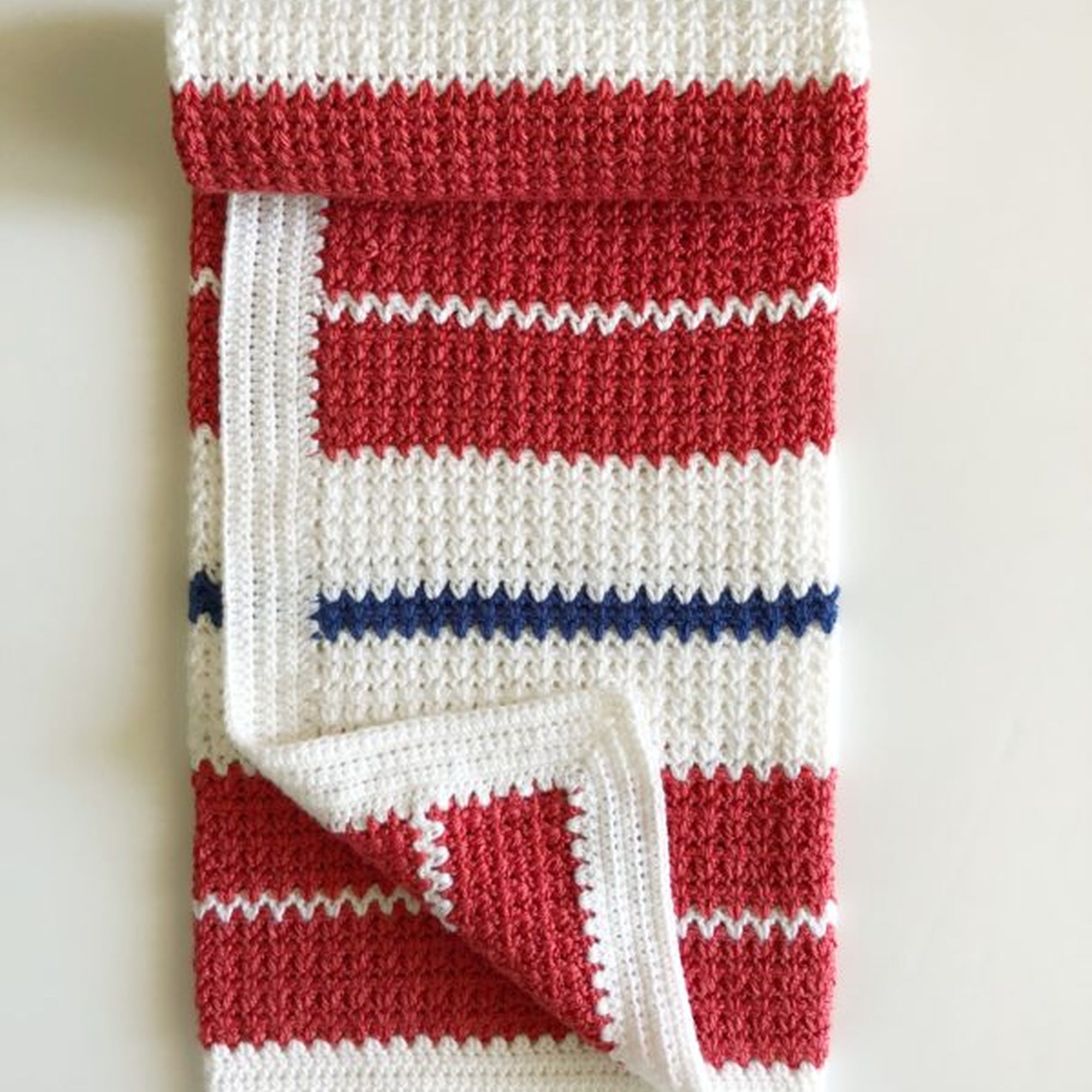Bernat Modern Americana V-Stitch Crochet Blanket (Digital Download)