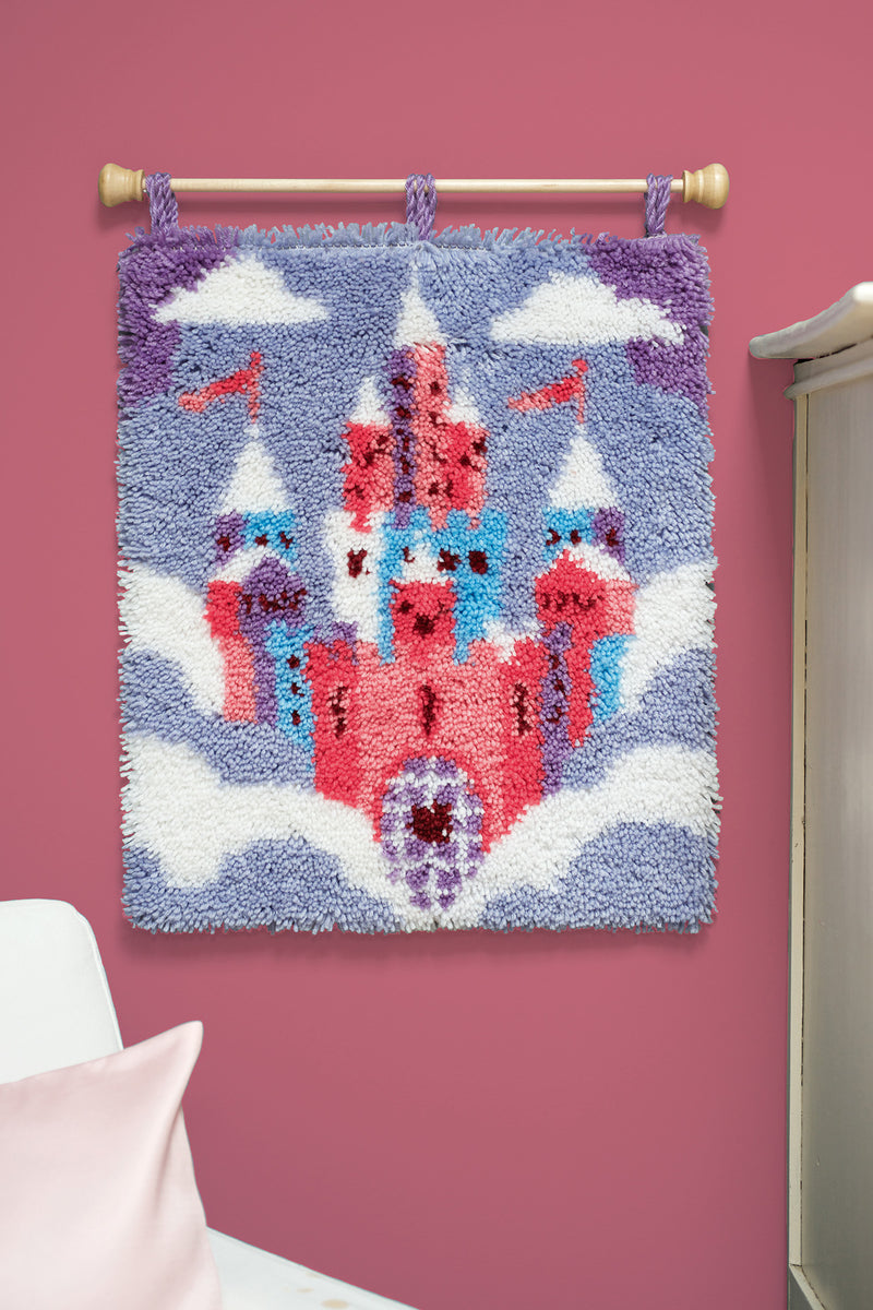 Latch Hook Kit: Rug: Fairytale Castle – Readicut