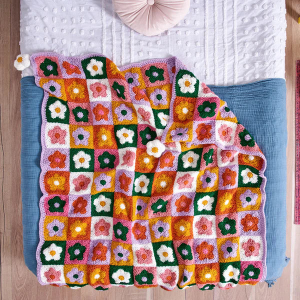 CROCHET PATTERN DOWNLOAD - FREE RED HEART FIELD OF DAISIES CROCHET BLANKET PATTERN