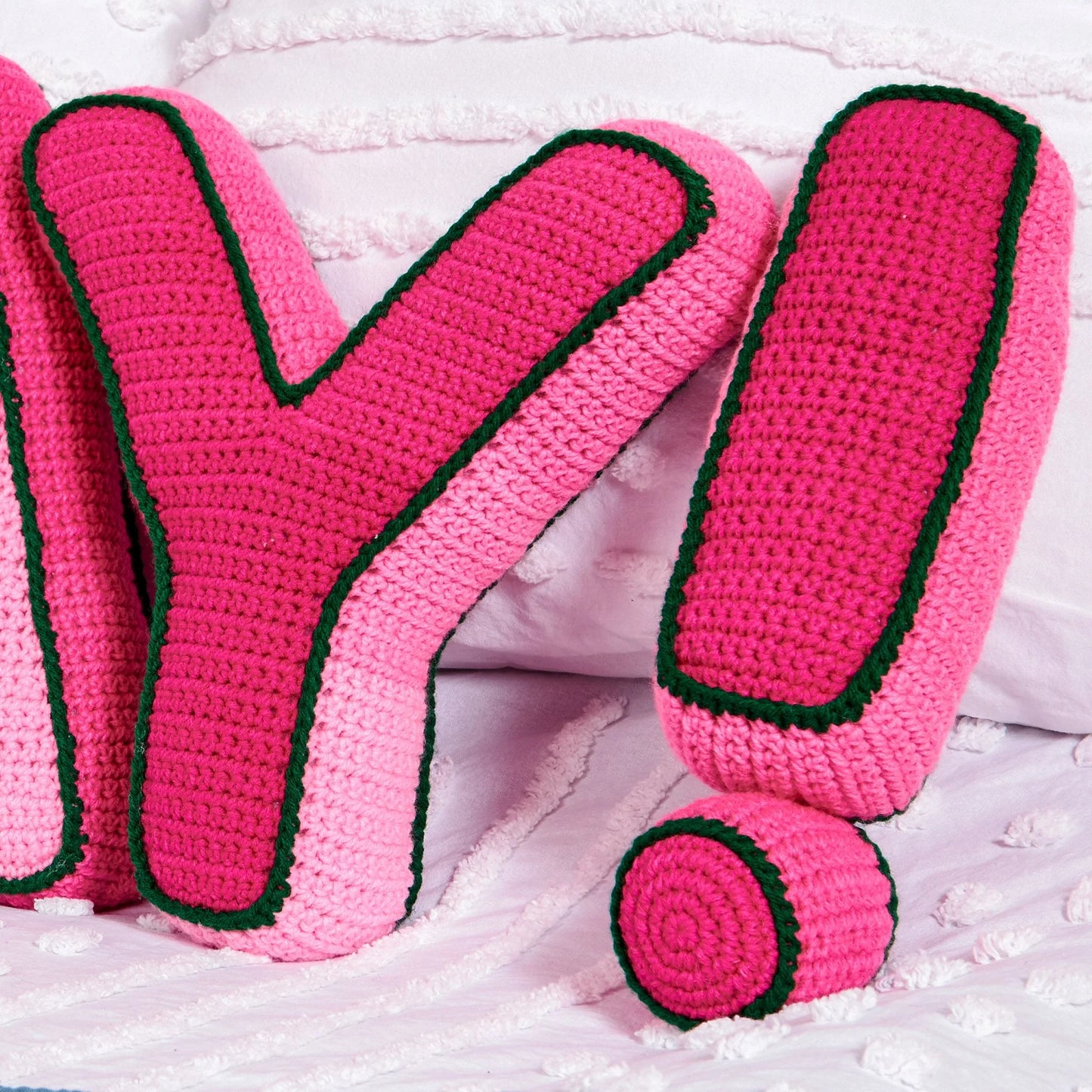 CROCHET PATTERN DOWNLOAD - Free Red Heart Crochet YAY! Pillow Pattern