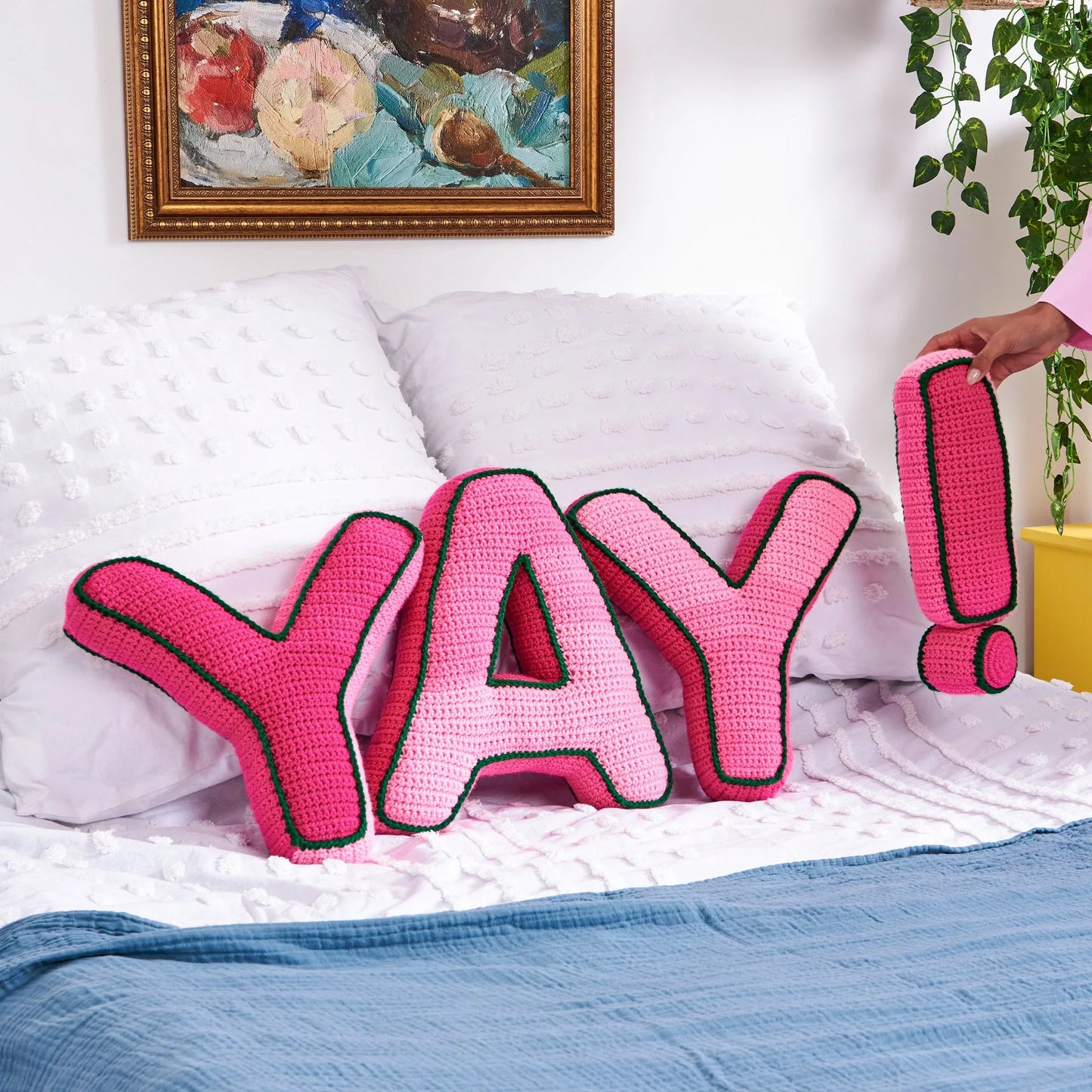 CROCHET PATTERN DOWNLOAD - Free Red Heart Crochet YAY! Pillow Pattern