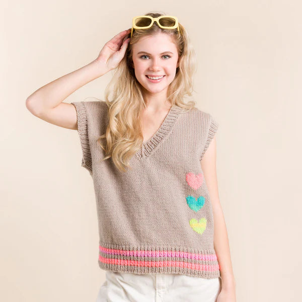 KNITTING PATTERN DOWNLOAD - FREE RED HEART SUPER SAVER HEARTY KNIT VEST PATTERN, XS/S