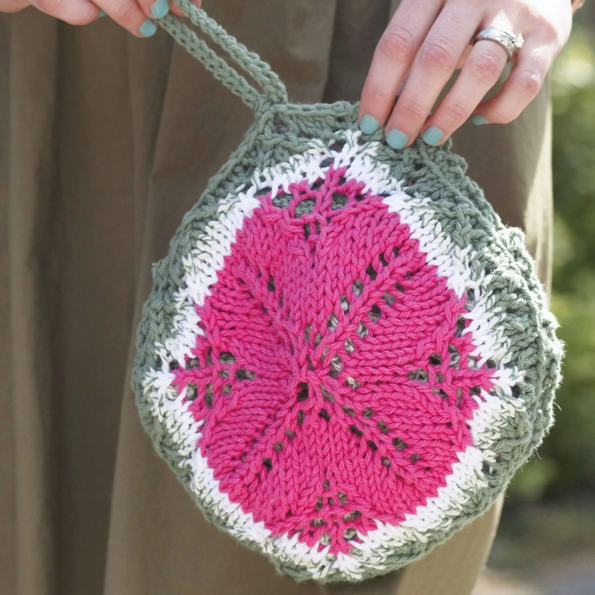 KNITTING PATTERN DOWNLOAD - Free Lily Sugar'n Cream Melon Pocket Bag Pattern, Twist