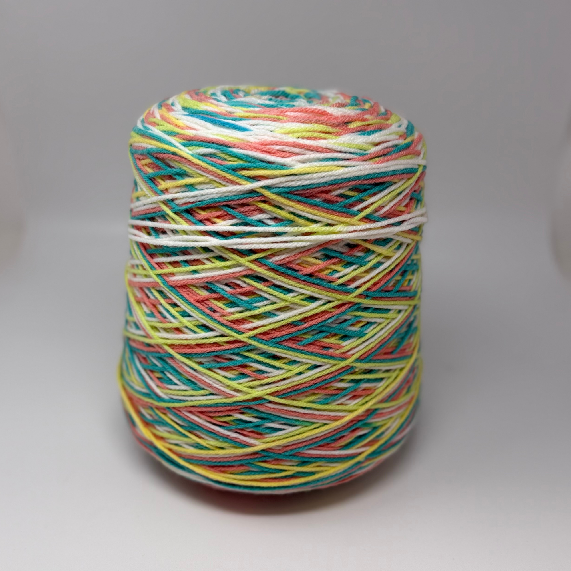 Yarn Outlet Jumbo Cone | 850g | 100% Acrylic