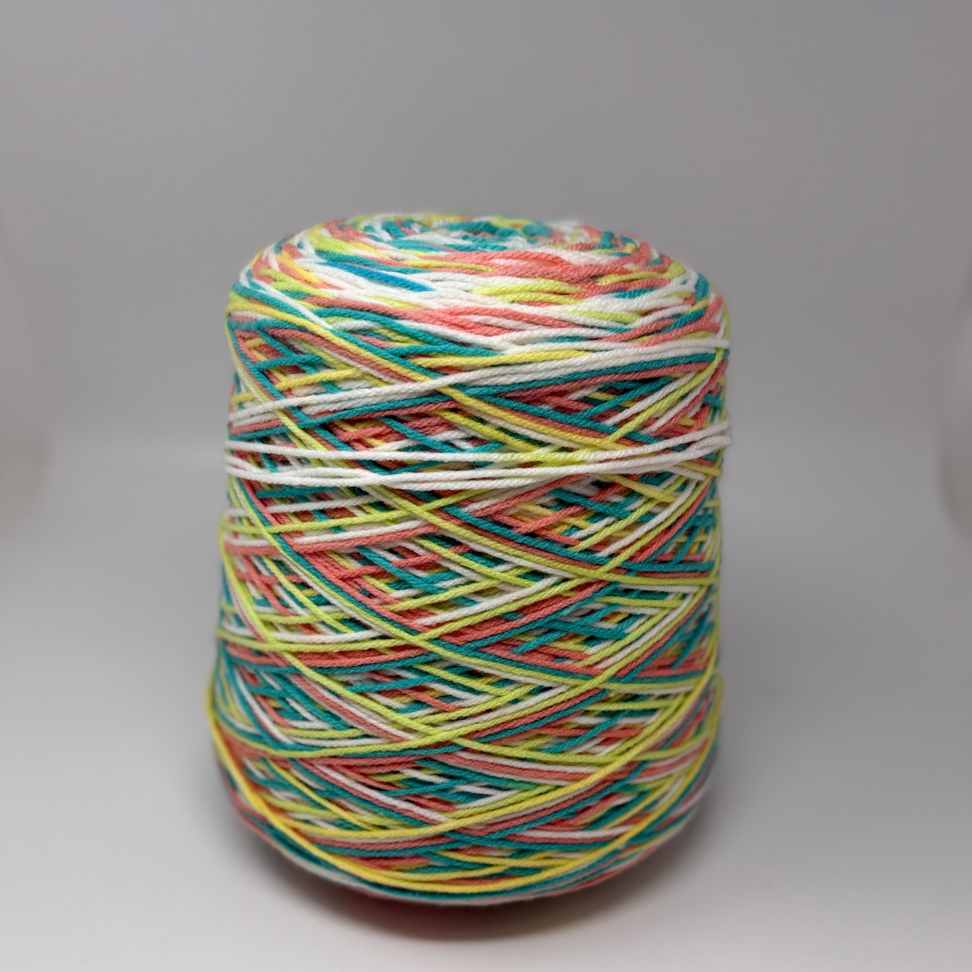 Yarn Outlet Jumbo Cone | 850g | 100% Acrylic