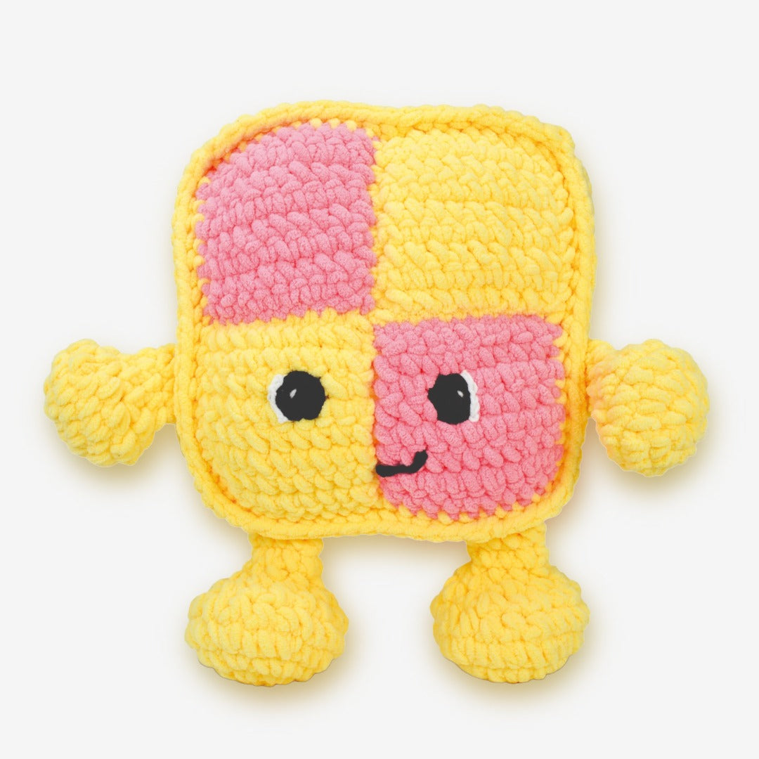 Knitty Critters - Fabulous Baker Gang - Amigurumi Crochet Kit - Battenberg