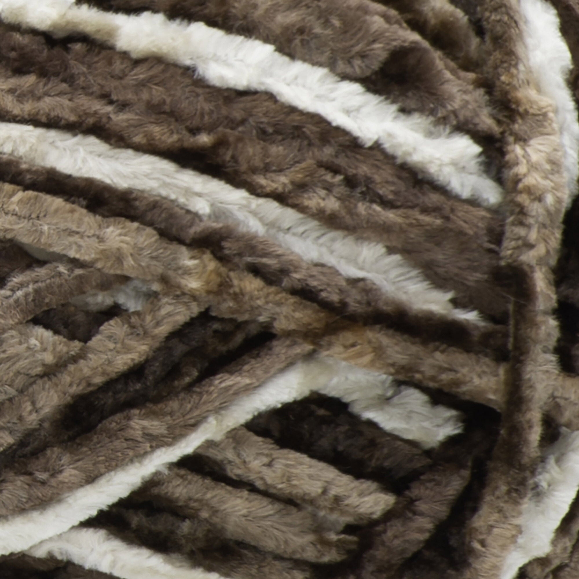 Bernat Crushed Velvet 300g Chunky Yarn