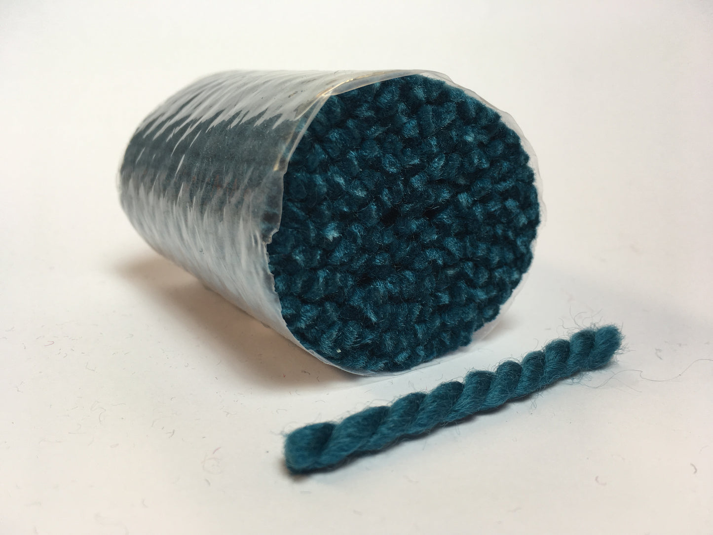 Readicut Rug Wool - 150 Strands