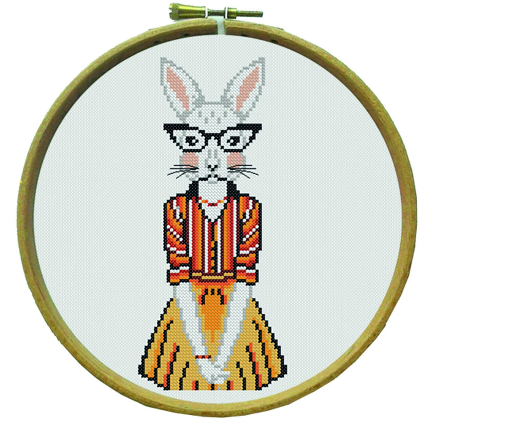 Marie Coeur Cross Stitch Kit - Nina - La Lapine 20cm x 20cm