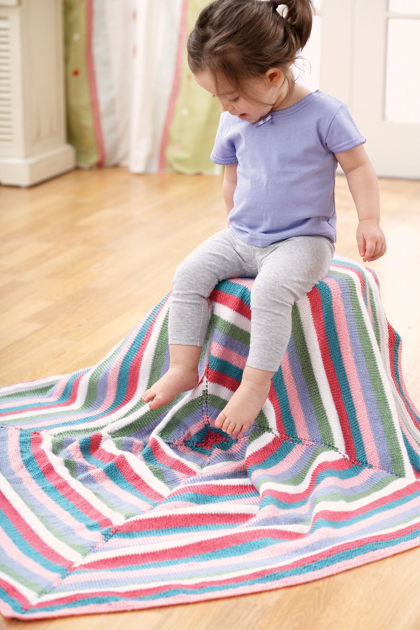 KNITTING PATTERN - From Teh Middle