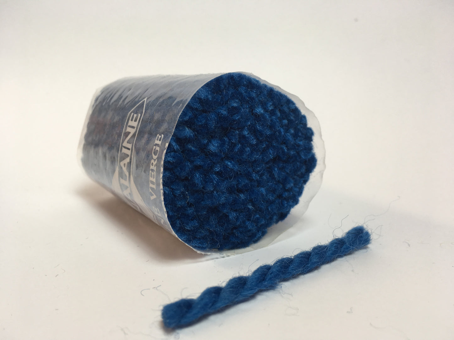 Readicut Rug Wool - 150 Strands