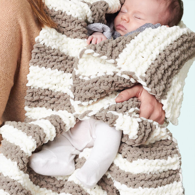 KNITTING PATTERN DOWNLOAD - Bernat In A Wink Baby Blanket