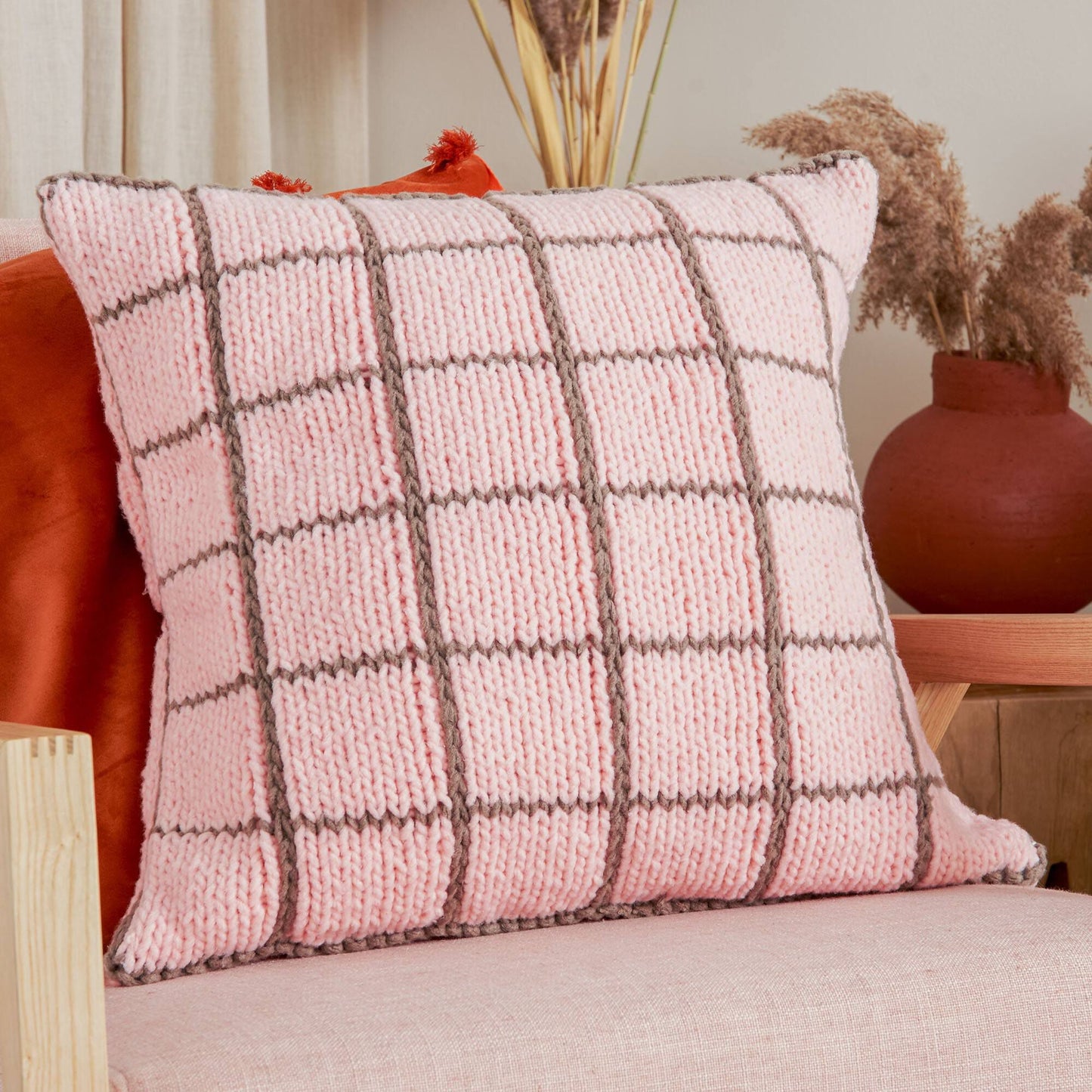 KNITTING PATTERN DOWNLOAD - Bernat Forever Fleece Knit Windowpane Pillow