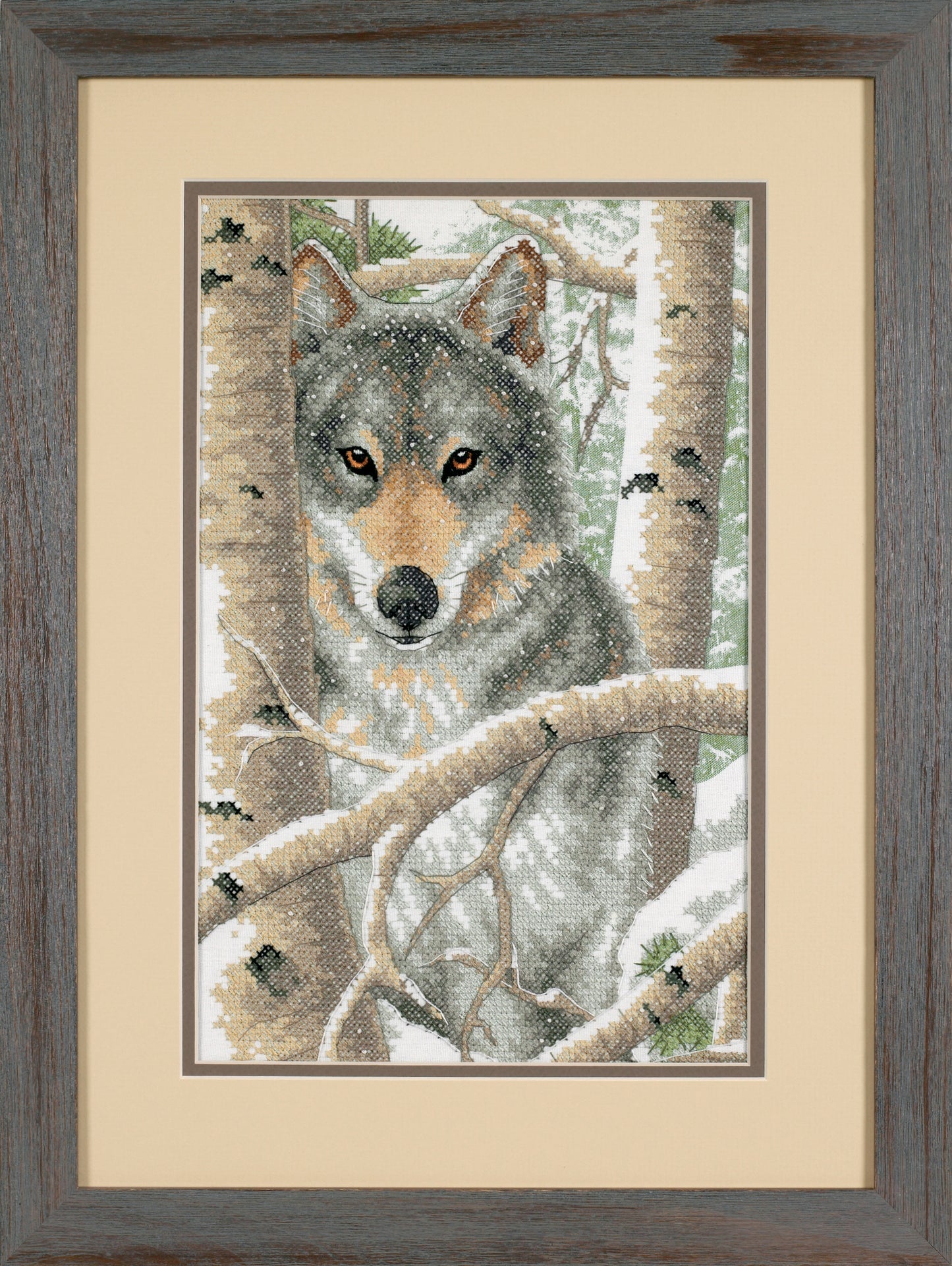 Stamped Cross Stitch Kit: Wintry Wolf