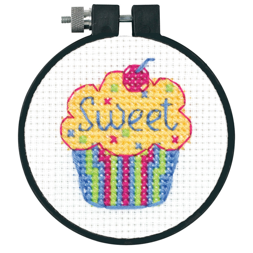 Learn-a-Craft: Counted Cross Stitch Kit: Cupcakes