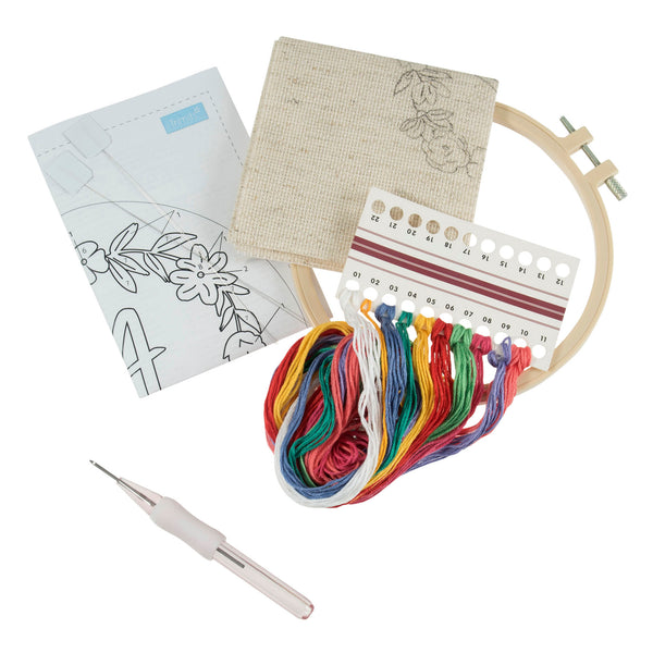 Punch Needle Kit: Floss & Hoop: Floral Monogram