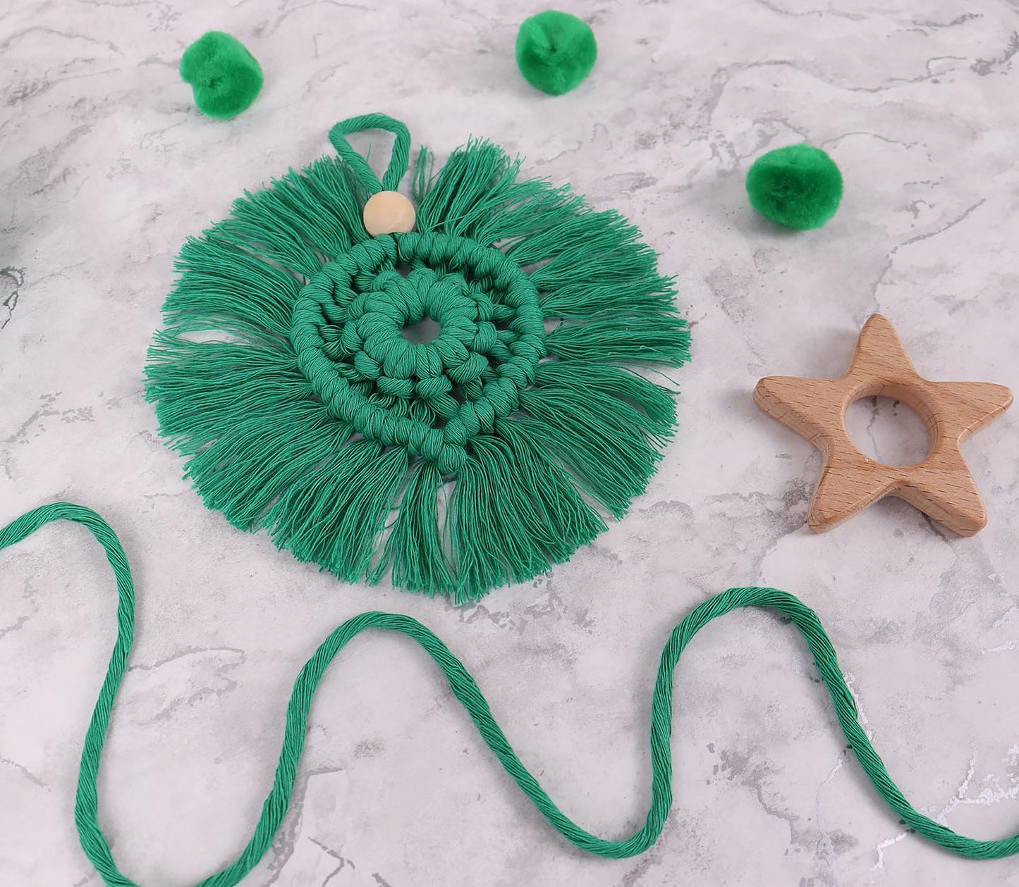 Macrame Kit: Decoration: Wreath: Green