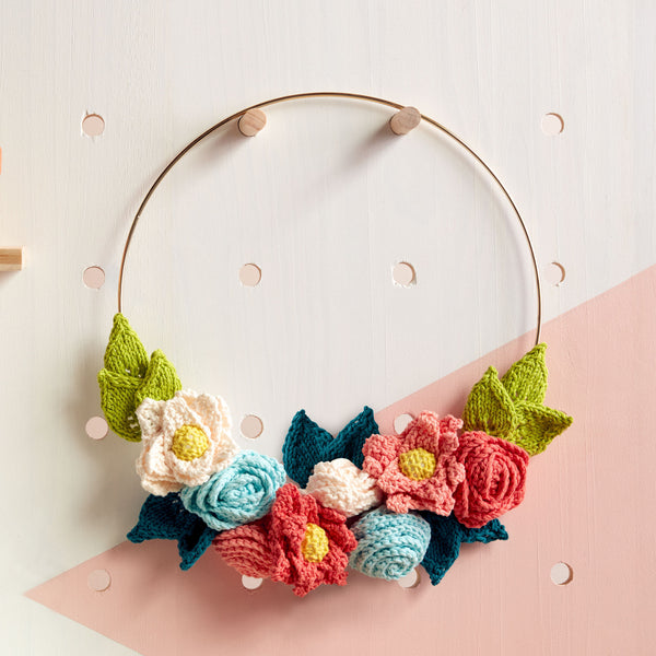 KNITTING PATTERN DOWNLOAD - Lily Sugar 'N Cream - In Bloom Knit Wreath