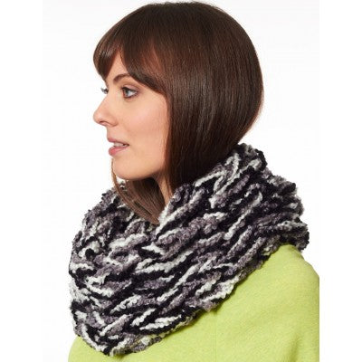 ARM KNITTING PATTERN - Bargello - Arm Knit Cowl
