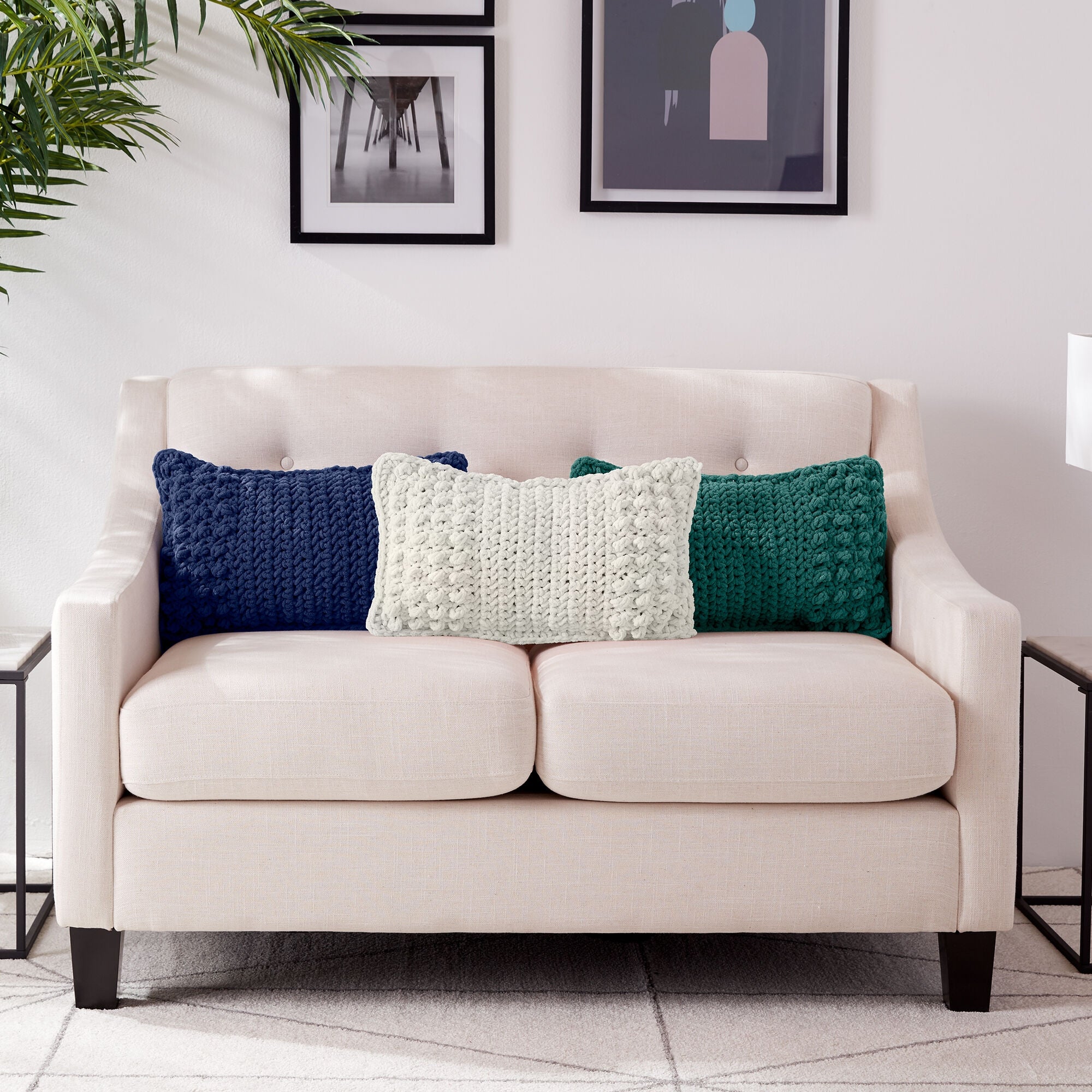 CROCHET PATTERN Bernat Ending With A Bobble Crochet Pillow Set