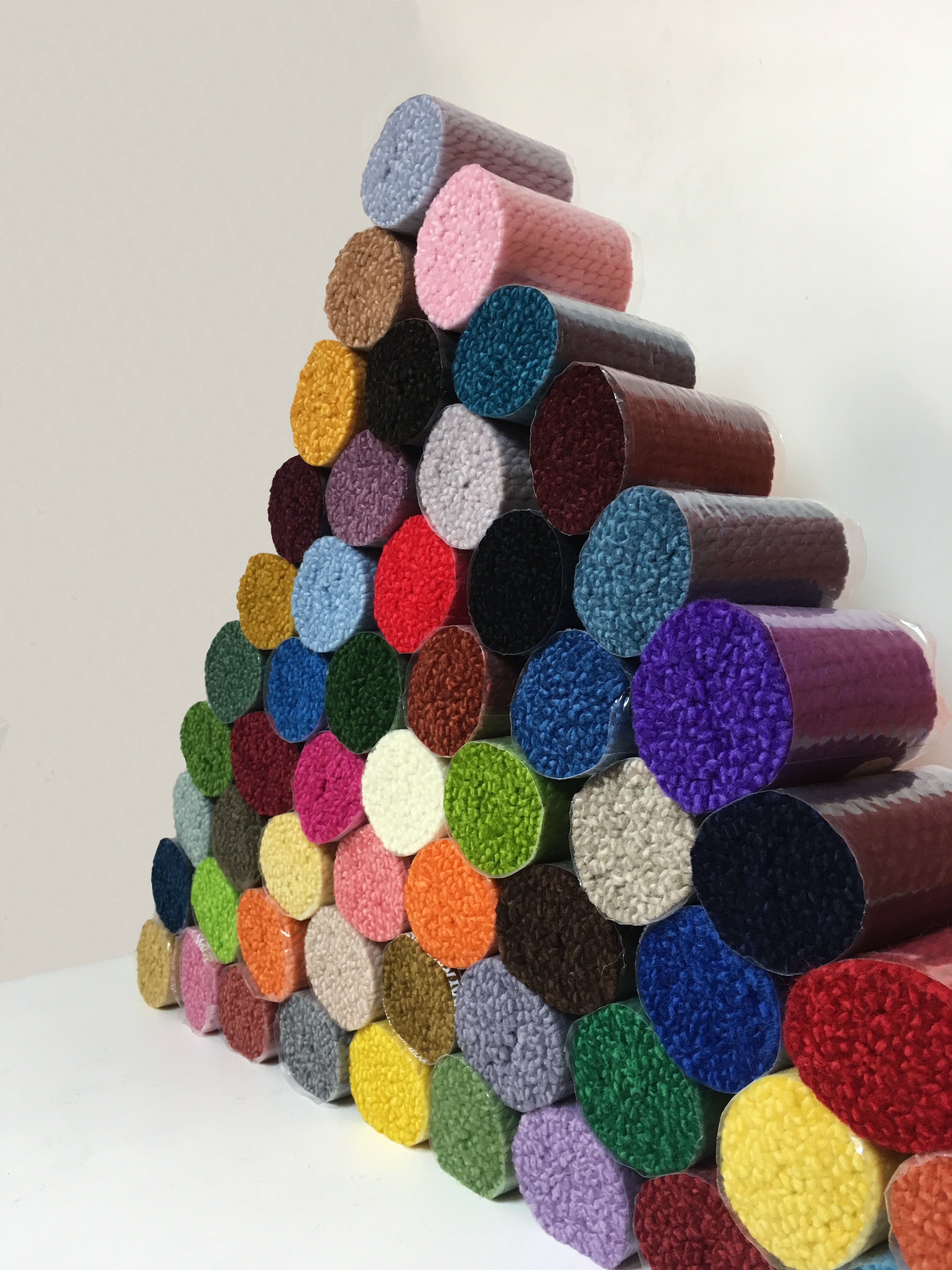 Readicut Rug Pattern Readicut Rug Wool - 150 Strands per Pack