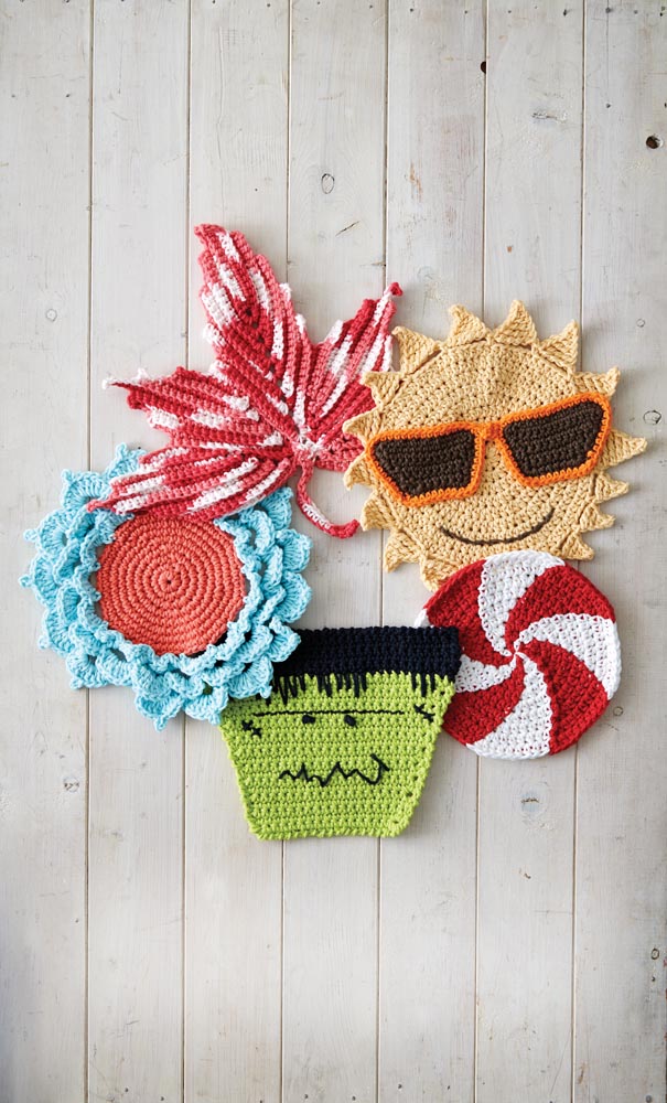 CROCHET BOOK - Lily Sugar 'N Cream Let's Dish