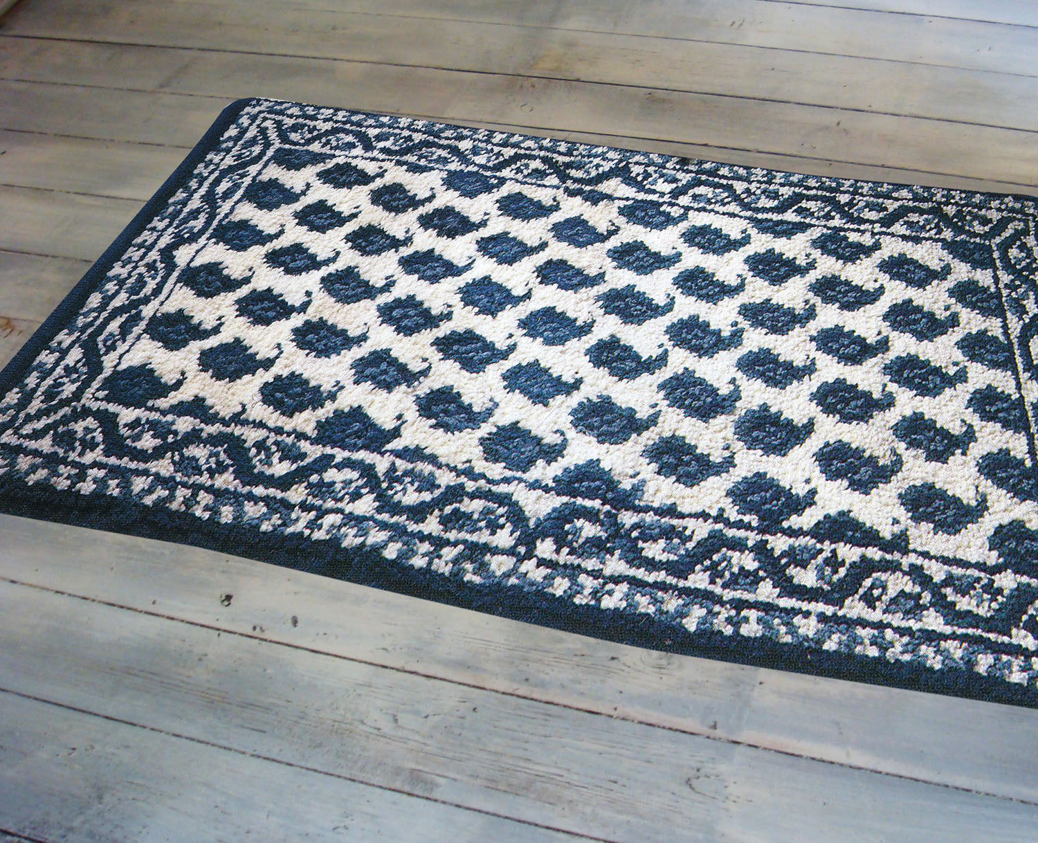 Printed Canvas Latch Hook Rug Kit - Blue Ink 50cm x 100cm