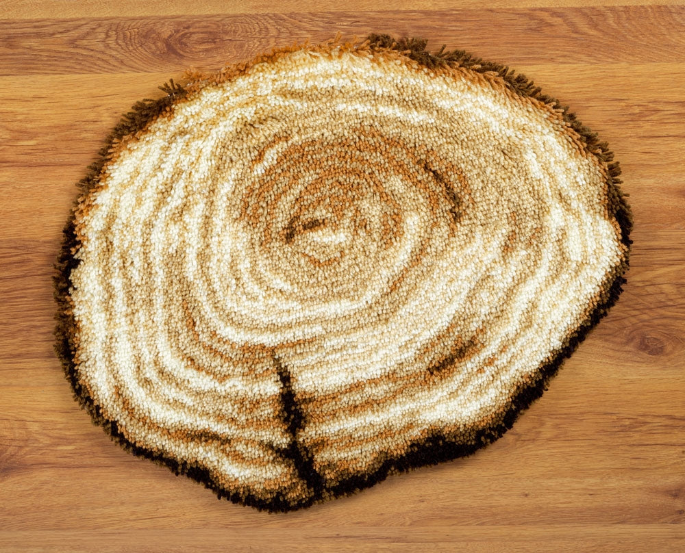 Vervaco Latch Hook Kit: Shaped Rug: Tree Stump PN-0146159